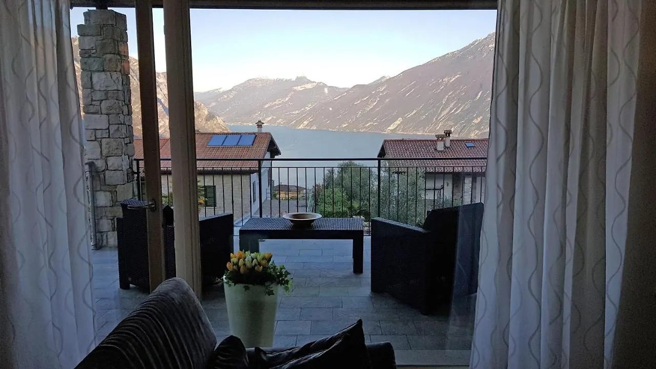 Villetta Sogno Sul Lago By Gardadomusmea Tremosine